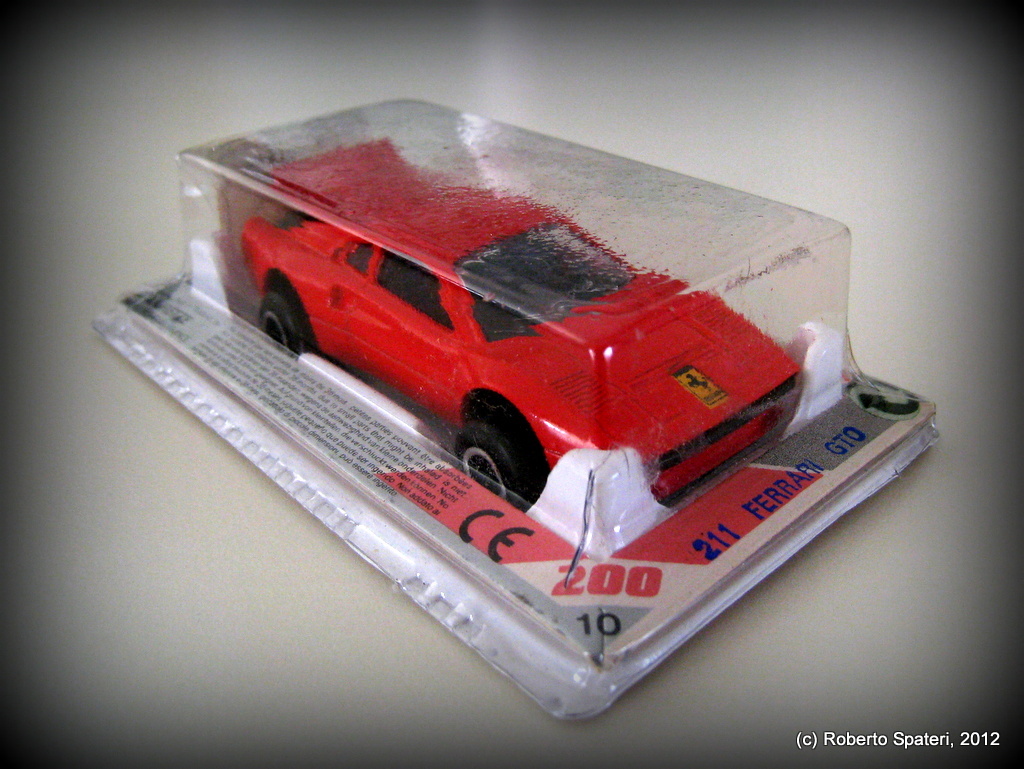 Majorette Ferrari GTO (n.211)
